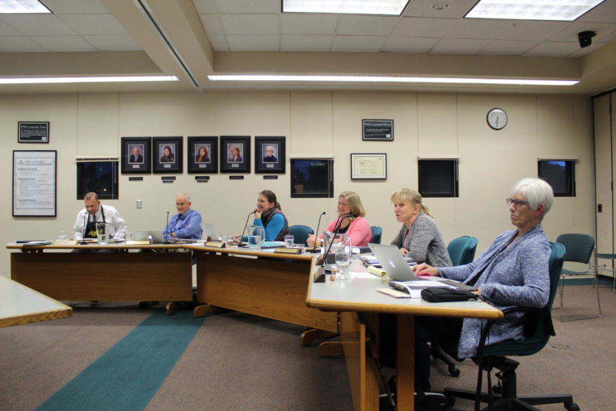 Wenatchee School Board solicits applications for interim Board Director